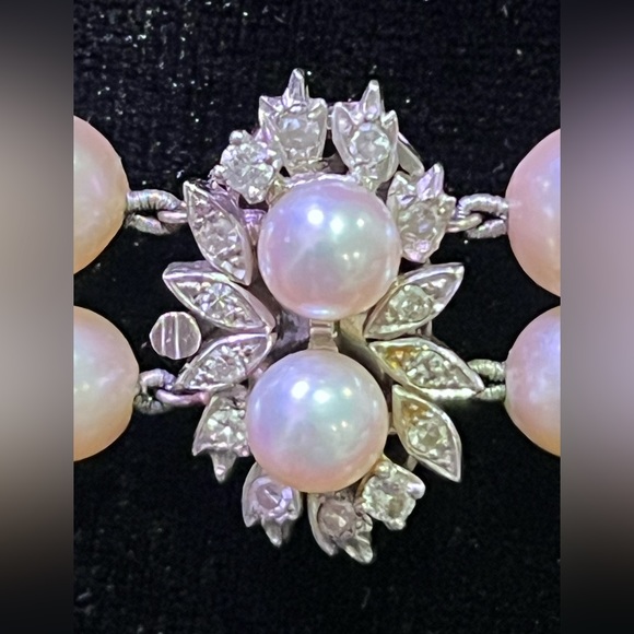 Double Strand Pearl Necklace - Picture 4 of 6